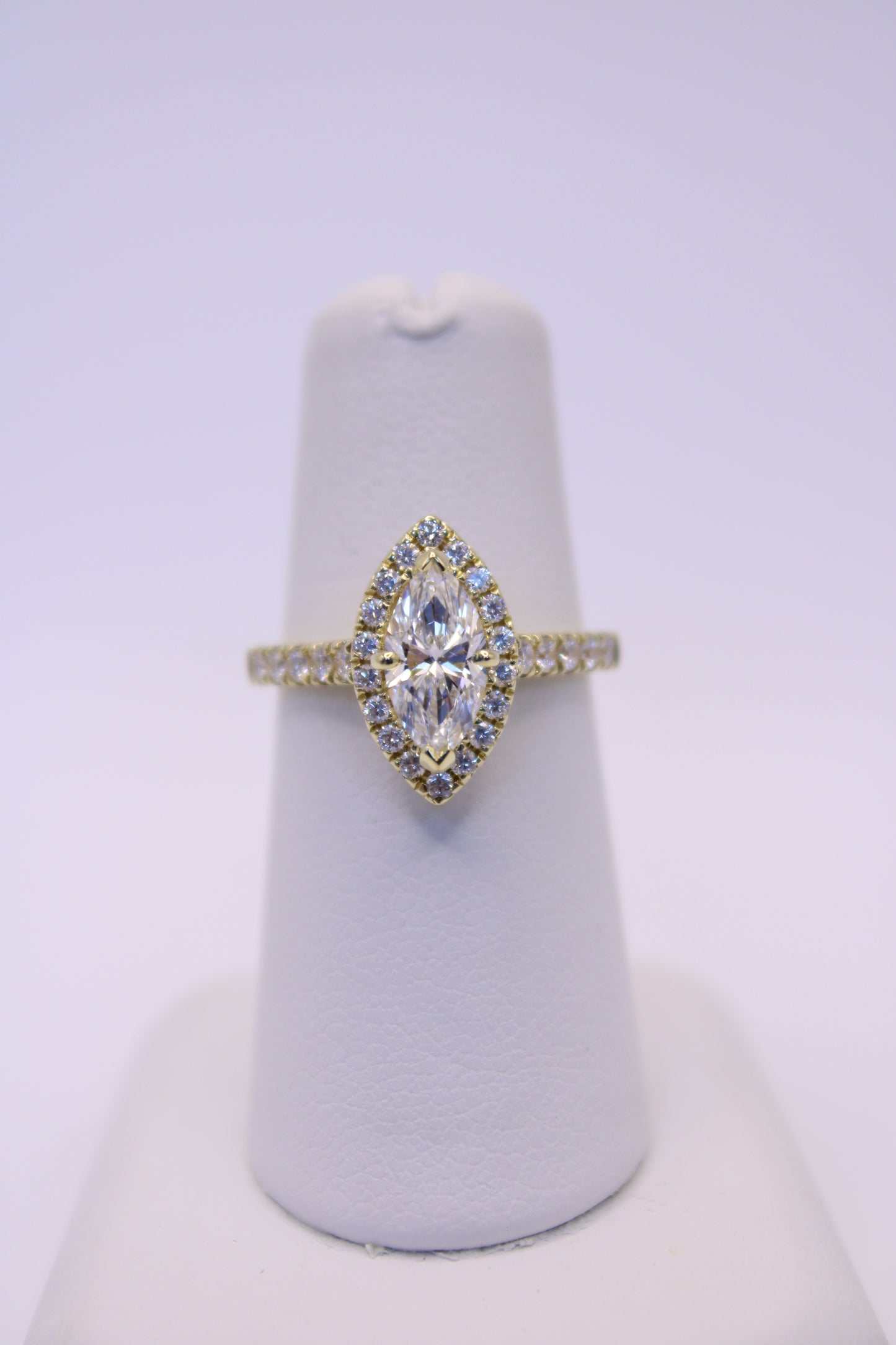 18K yellow Gold Marquise Diamond Engagement ring