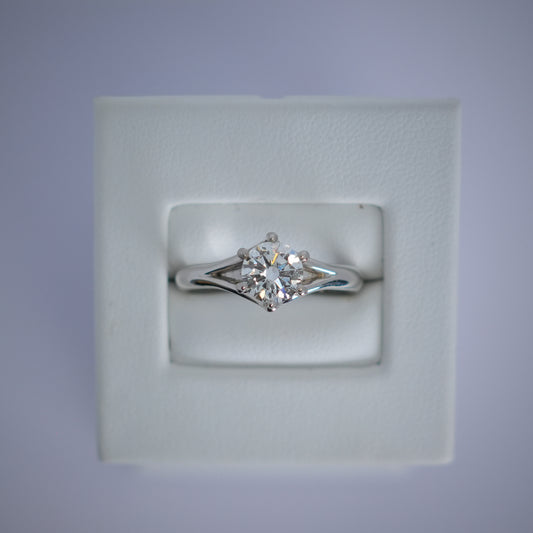 Platinum 6 Claw 1ct Diamond Ring