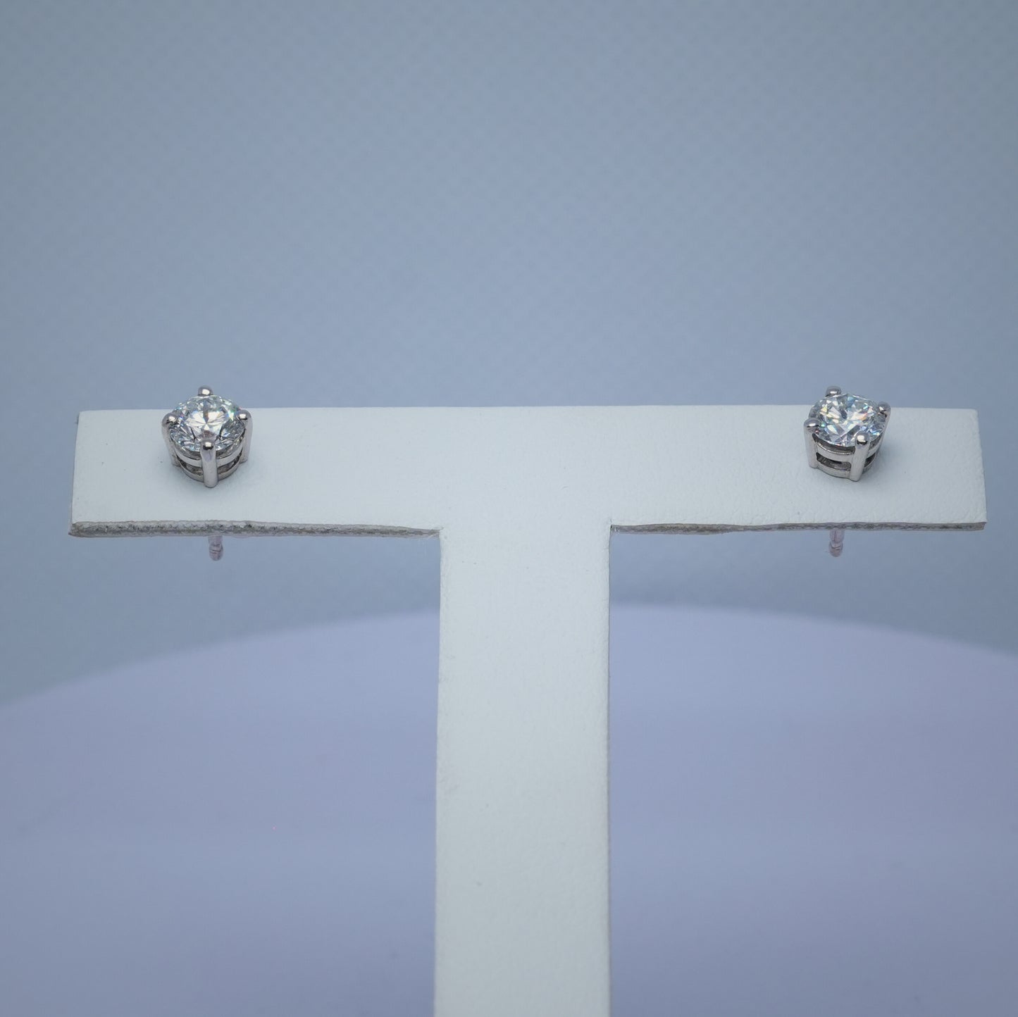 18K White Gold 1.02TCW Diamond Studs