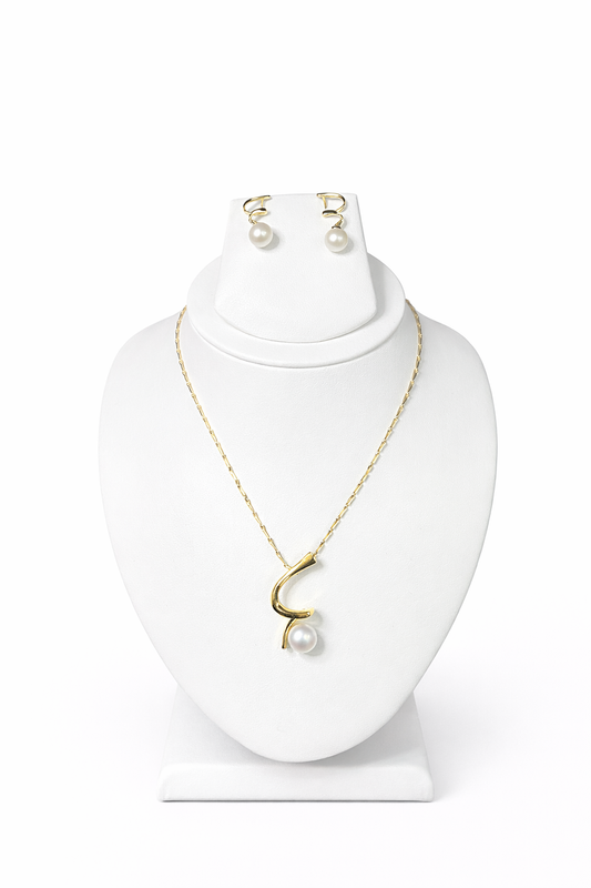 18K Yellow Gold Pearl Necklace & Earrings Set