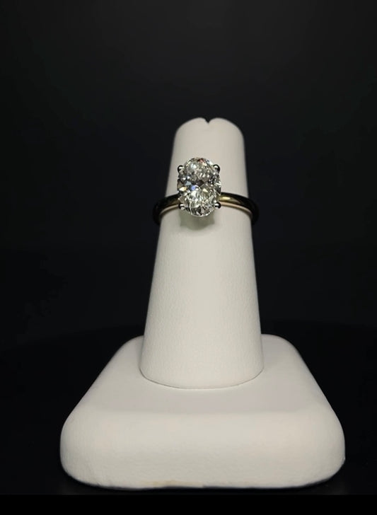 The Slim Oval Ring